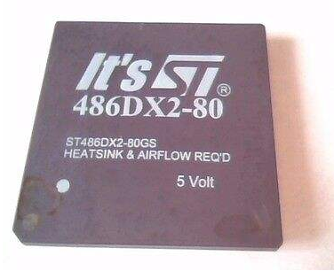 英特尔在1992年3月2日发布intel 486DX2芯片