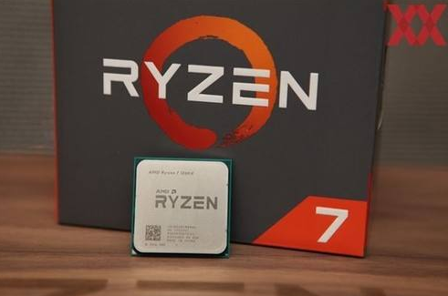 AMD在2017年3月2日发布了Ryzen 7处理器
