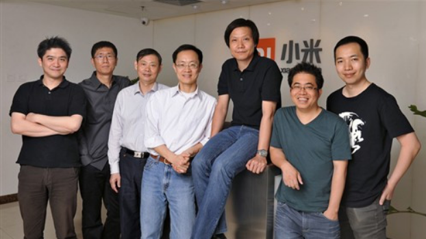 小米公司是由雷军在2010年4月6日创立，并入驻银谷大厦