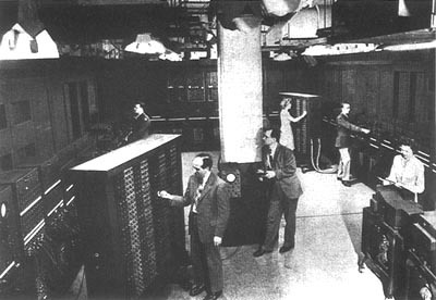 1946年2月14日：世界上第一台通用计算机ENIAC诞生