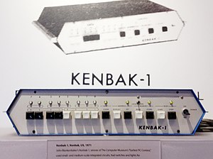 1971年世界第一台“个人计算机”Kenbak-1初次发售