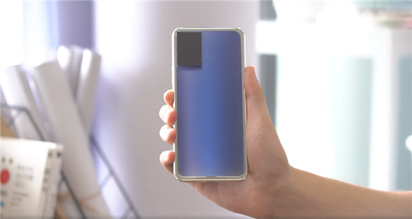 2020年9月3日vivo公布了电质变色技术，手机背壳颜色随心变成为可能