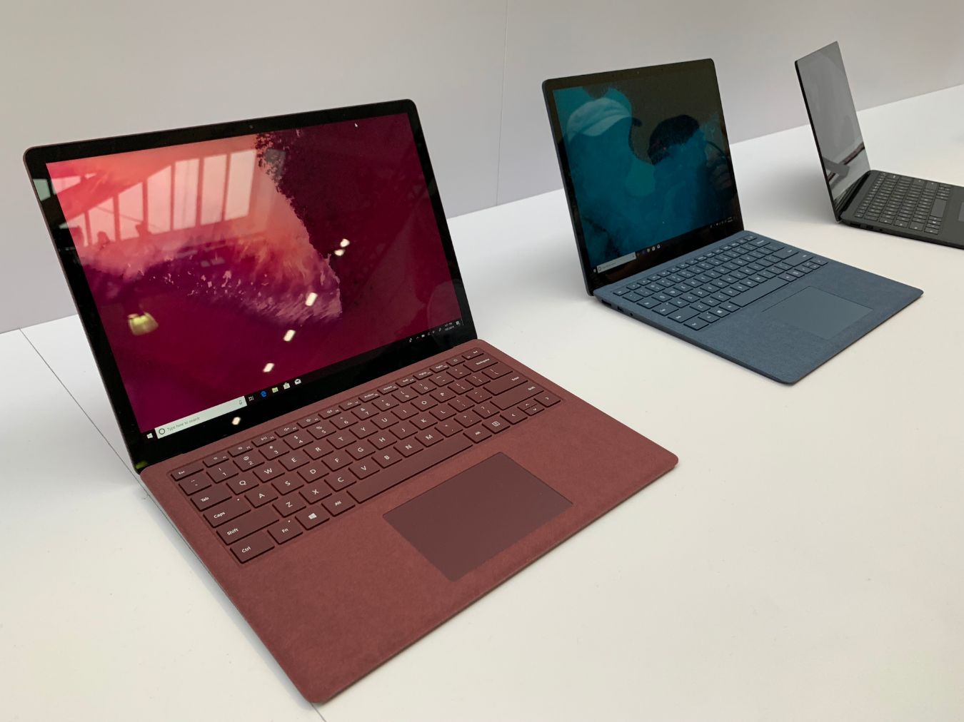 Surface Laptop 2现在可升级2020年9月的固件更新