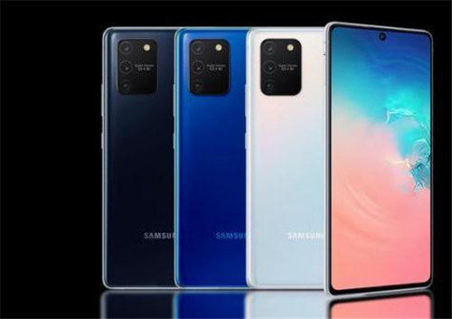 2019年2月20日，Samsung Galaxy S10发布，挖孔镜头+屏下指纹