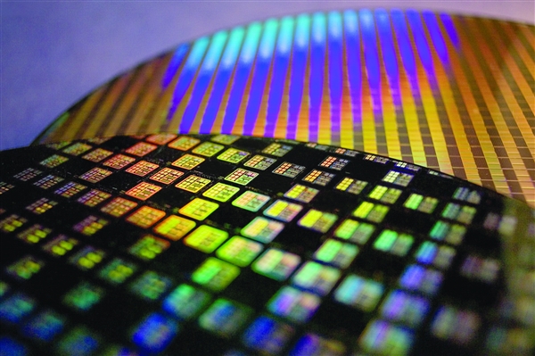 Intel研发GAA晶体管工艺技术 芯片1.8nm领先台积电