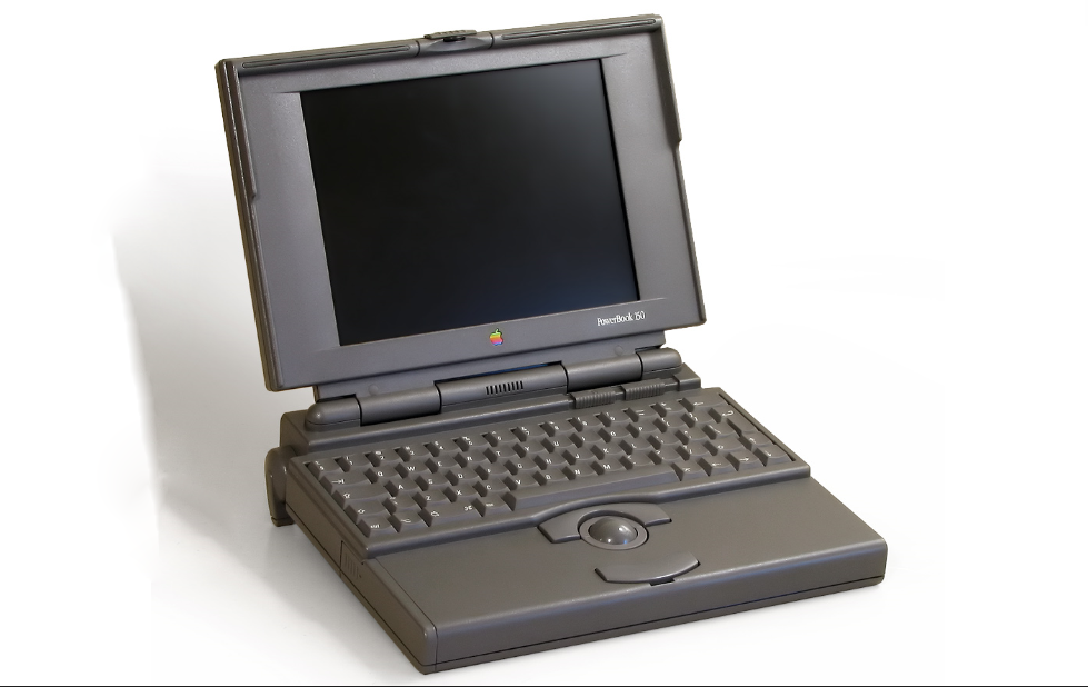Apple重新设计了笔记本电脑概念，并于1991年10月发布了PowerBook笔记本电脑产品线