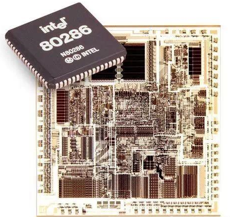 英特尔于1982年2月1日推出intel 80286
