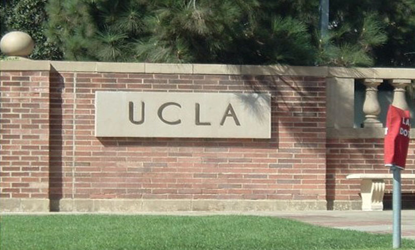 加州大学洛杉矶分校(UCLA)于1968年被选为互联网上的第一个节点，并作为网络管理中心