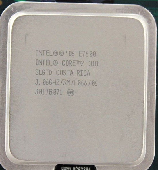 英特尔于2009年5月31日发布了Core2Duo处理器E 7600