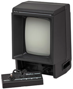 Vectrex视频游戏机于1982年11月首次发布