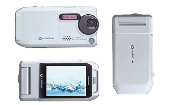 第一款支持光学变焦的照相手机：夏普V602SH在2004年5月10日发布