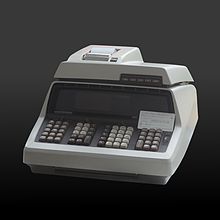 1968年惠普推出早期计算机Hewlett-Packard 9100A