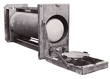 1947年Freddie Williams和Tom Kilburn发明了威廉姆斯管