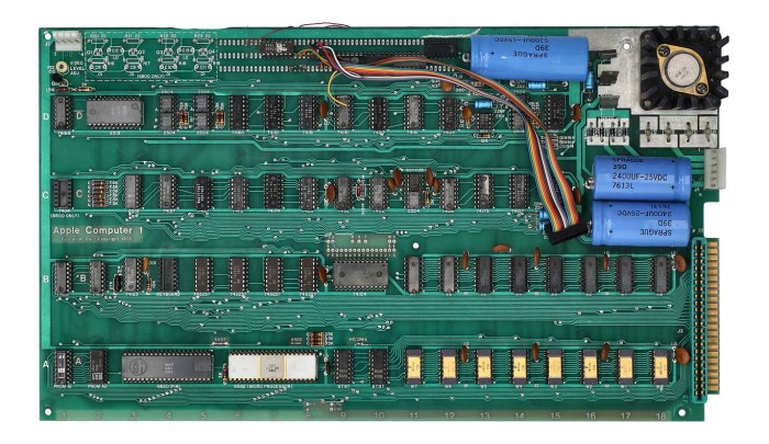 又一罕见的Apple-1电脑正在拍卖 附有乔布斯手写序列号